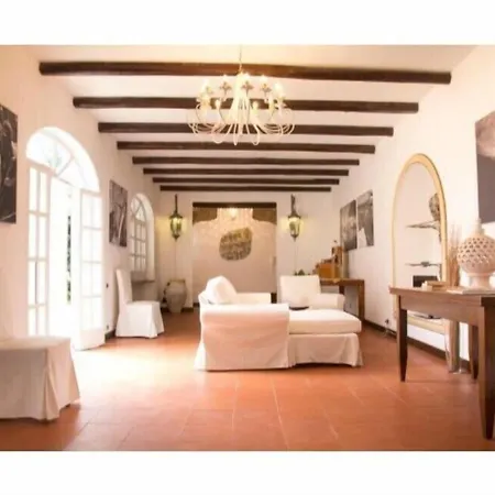 Accademia 3* Giardini Naxos